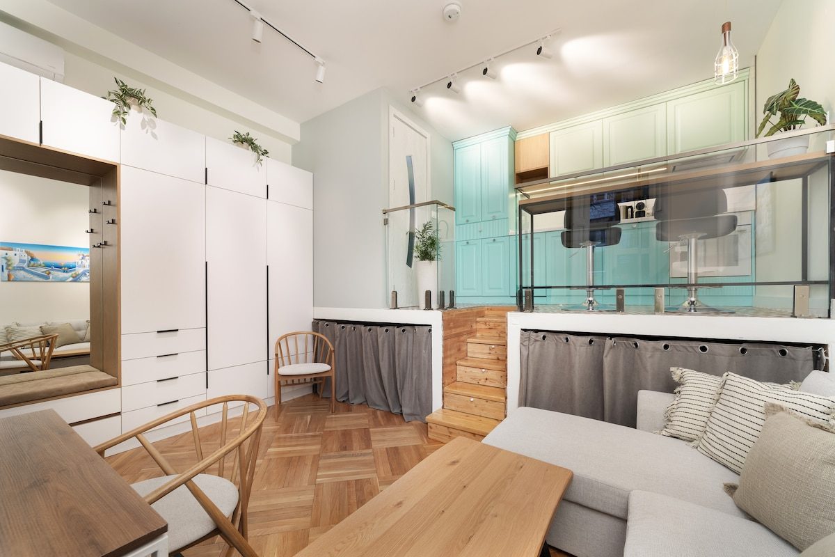 Vili Akhvlediani Urban Retreat interior