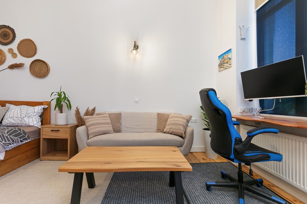 Vili Mtatsminda Bali Studio interior